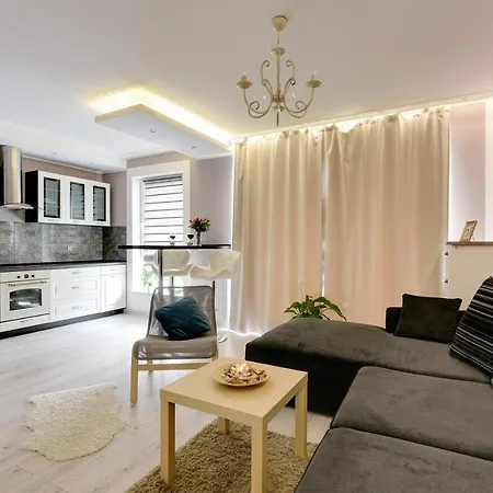 Granary Island Apartment *